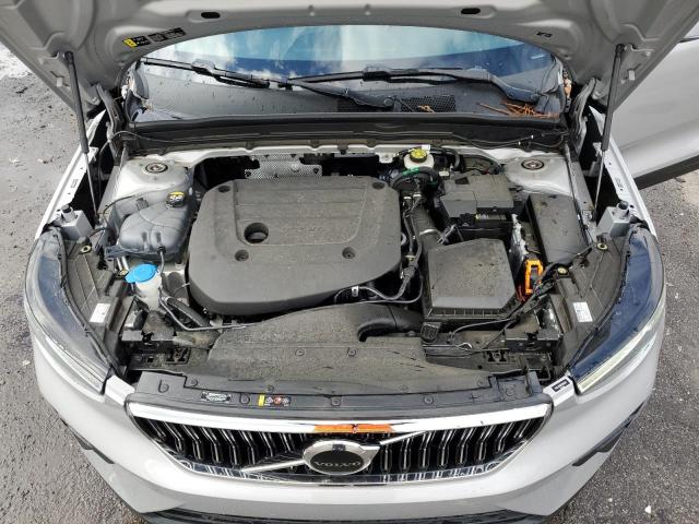 Photo 12 from auction – 2023 VOLVO XC40 PLUS with VIN YV4L12UNXP2961051