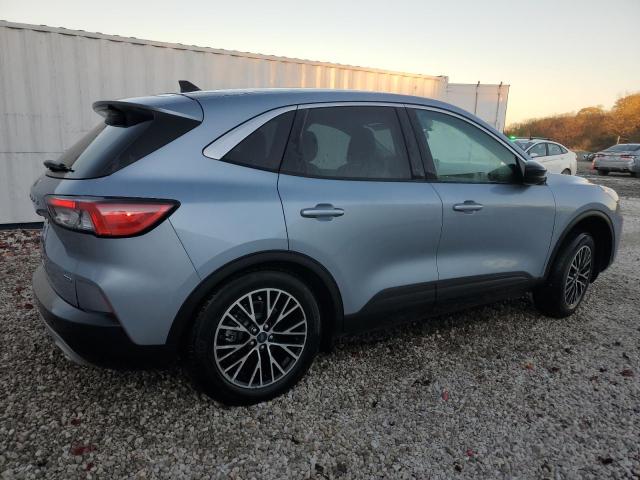 Photo 3 from auction – 2022 FORD ESCAPE SE with VIN 1FMCU0EZ5NUA84403