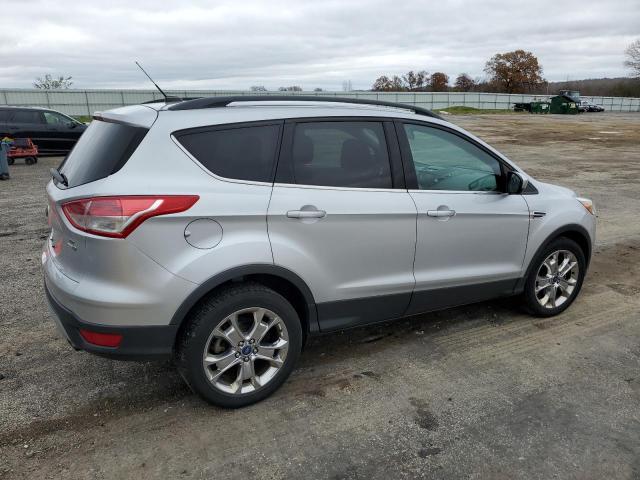 Photo 3 from auction – 2014 FORD ESCAPE SE with VIN 1FMCU9GX2EUA07942