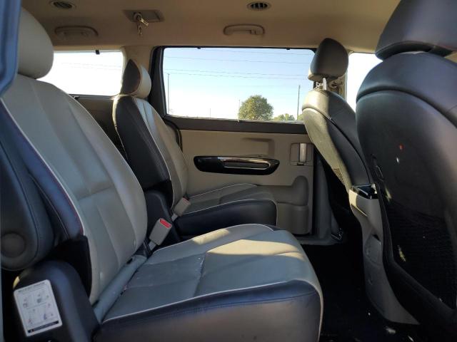 Photo 11 from auction – 2015 KIA SEDONA EX with VIN KNDMC5C13F6049600
