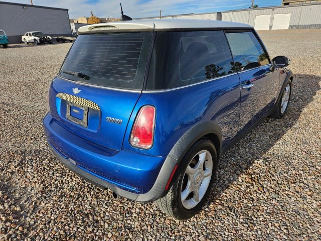 Photo 4 from auction – 2006 MINI COOPER with VIN WMWRC335X6TJ79367