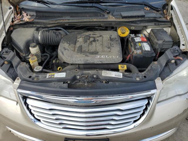 Photo 12 from auction – 2014 CHRYSLER TOWN & COU with VIN 2C4RC1BG5ER246716