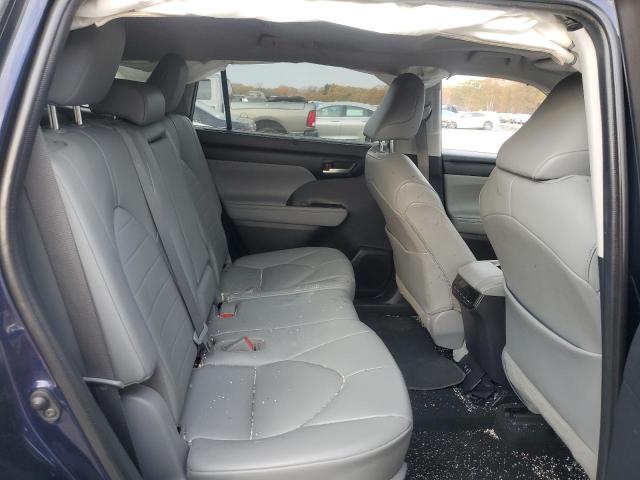 Photo 11 from auction – 2021 TOYOTA HIGHLANDER with VIN 5TDGBRCH3MS515317