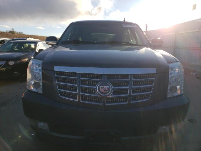 Photo 5 from auction – 2010 CADILLAC ESCALADE L with VIN 1GYUKBEFXAR204087