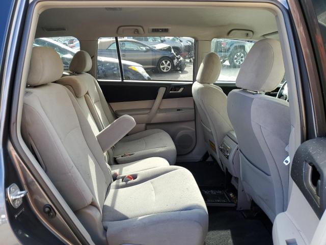 Photo 11 from auction – 2011 TOYOTA HIGHLANDER with VIN 5TDZK3EH4BS024268