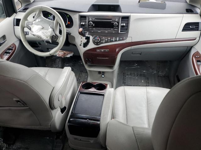 Photo 8 from auction – 2011 TOYOTA SIENNA XLE with VIN 5TDYK3DC3BS056761