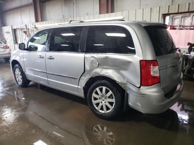 Photo 2 from auction – 2012 CHRYSLER TOWN & COU with VIN 2C4RC1CGXCR394937