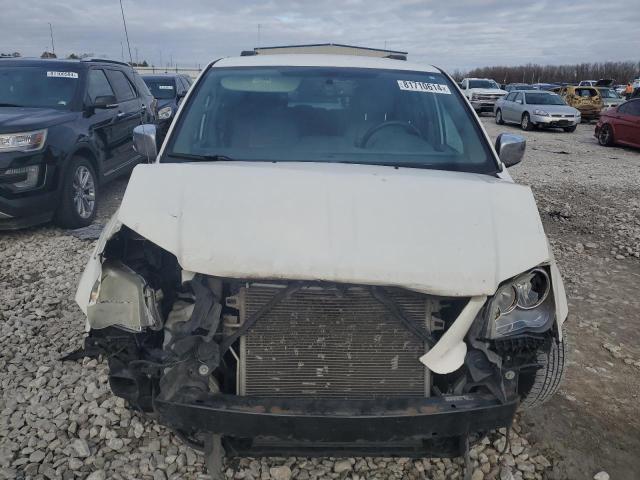 Photo 5 from auction – 2013 CHRYSLER TOWN & COU with VIN 2C4RC1CG4DR735055