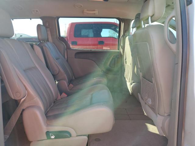 Photo 11 from auction – 2014 CHRYSLER TOWN & COU with VIN 2C4RC1CG5ER164533