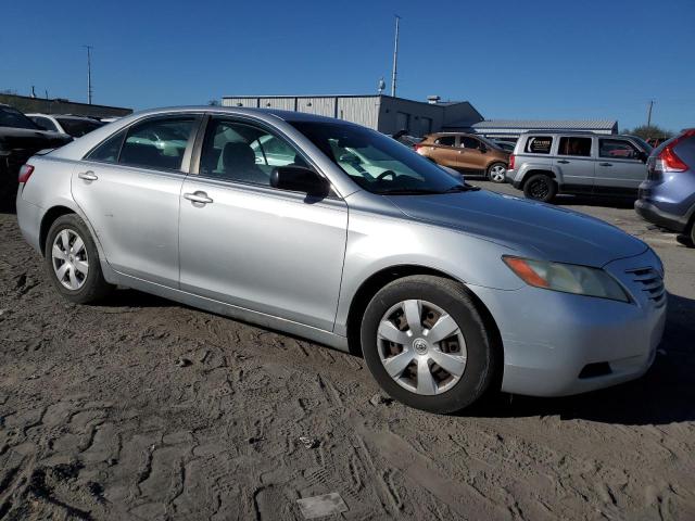Photo 4 from auction – 2007 TOYOTA CAMRY CE with VIN 4T1BE46K17U106742