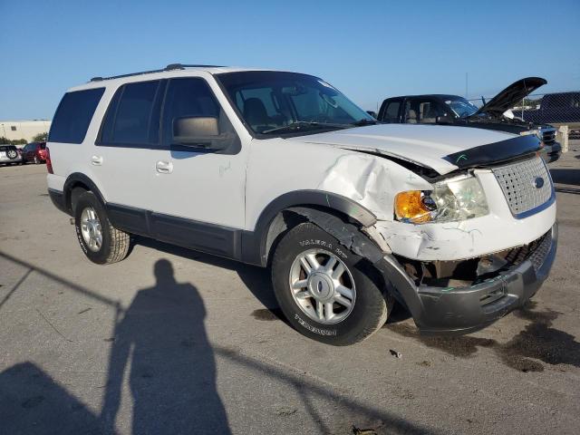 Photo 4 from auction – 2004 FORD EXPEDITION with VIN 1FMPU15L44LB39723