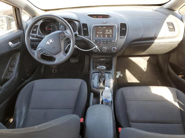 Photo 8 from auction – 2018 KIA FORTE LX with VIN 3KPFL4A75JE203737