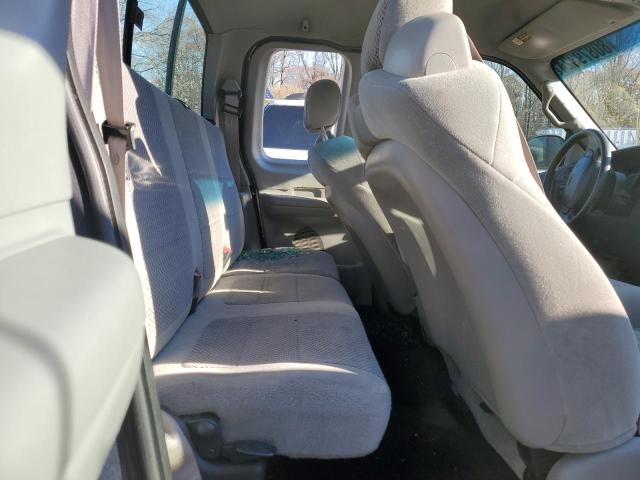 Photo 10 from auction – 2001 FORD F150 with VIN 1FTRX17W61NB40531