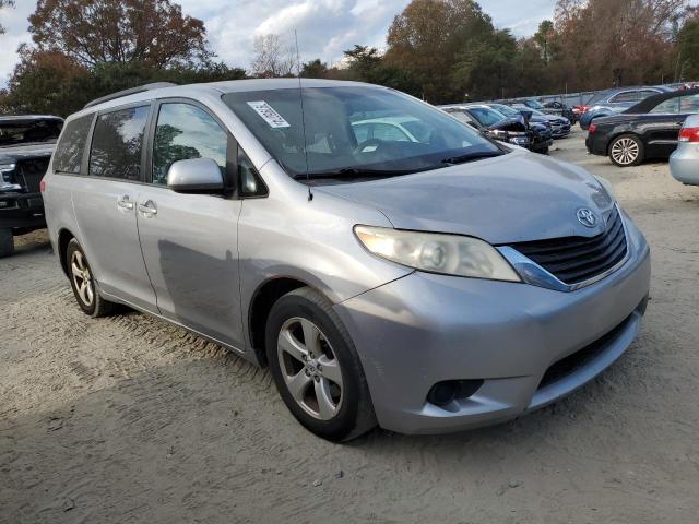 Photo 4 from auction – 2012 TOYOTA SIENNA LE with VIN 5TDKK3DC8CS244621