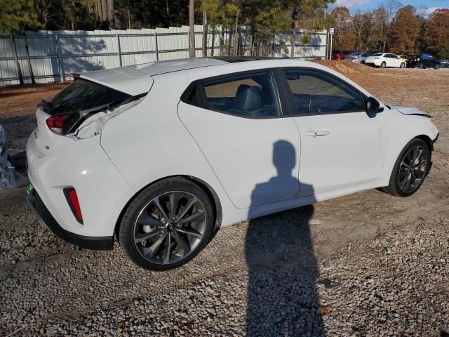 Photo 3 from auction – 2020 HYUNDAI VELOSTER B with VIN KMHTG6AF6LU031860