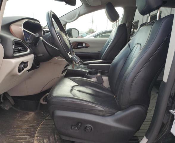 Photo 7 from auction – 2018 CHRYSLER PACIFICA T with VIN 2C4RC1BG1JR142962