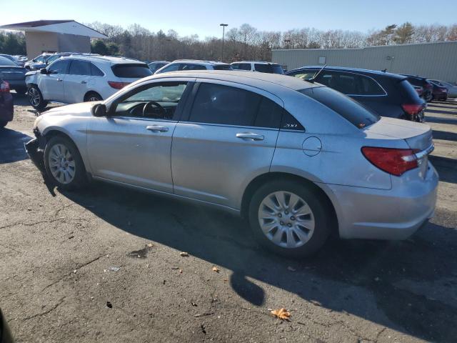 Фото 2 с аукциона – 2012 CHRYSLER 200 LX с VIN 1C3CCBAB5CN320801