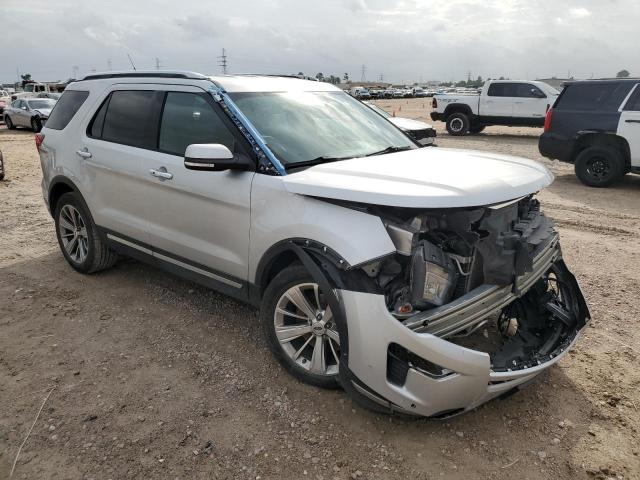 Photo 4 from auction – 2018 FORD EXPLORER L with VIN 1FM5K7F82JGA85708
