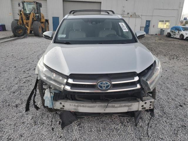 Photo 5 from auction – 2017 TOYOTA HIGHLANDER with VIN 5TDDGRFH8HS036462