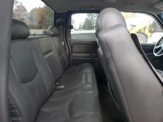 Photo 10 from auction – 2004 GMC NEW SIERRA with VIN 2GTEK19T441118906