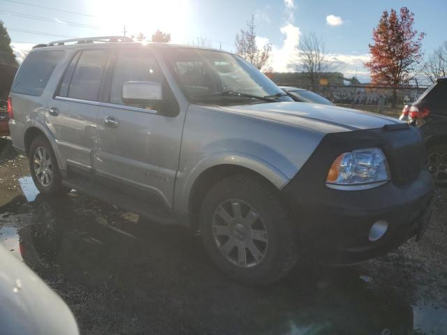 Photo 4 from auction – 2003 LINCOLN NAVIGATOR with VIN 5LMFU28R03LJ27677