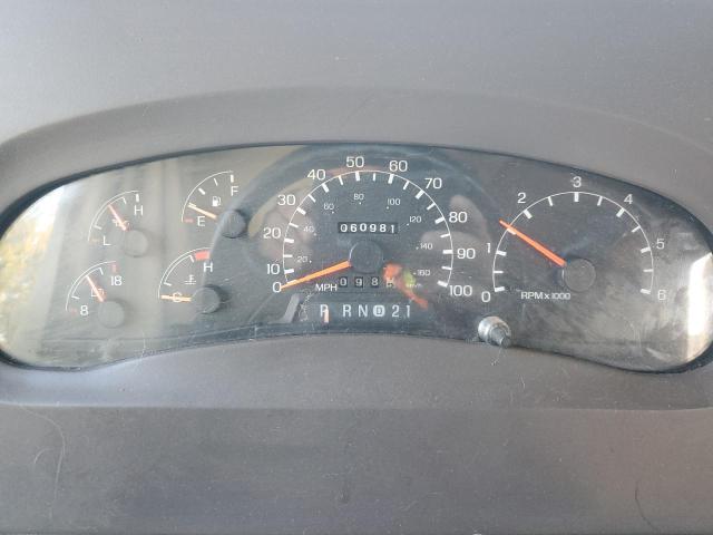 Photo 8 from auction – 2000 FORD MOTORHOME with VIN 3FCNF53S2XJA37817