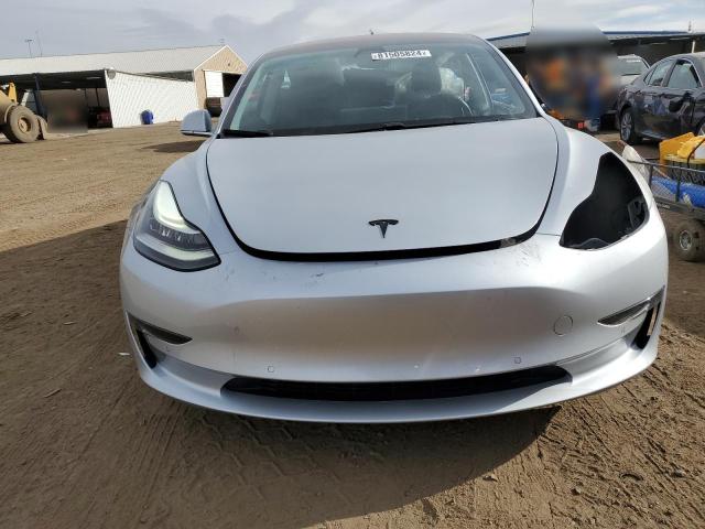 Photo 5 from auction – 2018 TESLA MODEL 3 with VIN 5YJ3E1EA8JF060956
