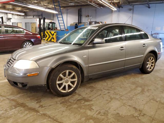 VOLKSWAGEN PASSAT GLS 2004 with VIN WVWPD63B74E139828 - Photo from auction