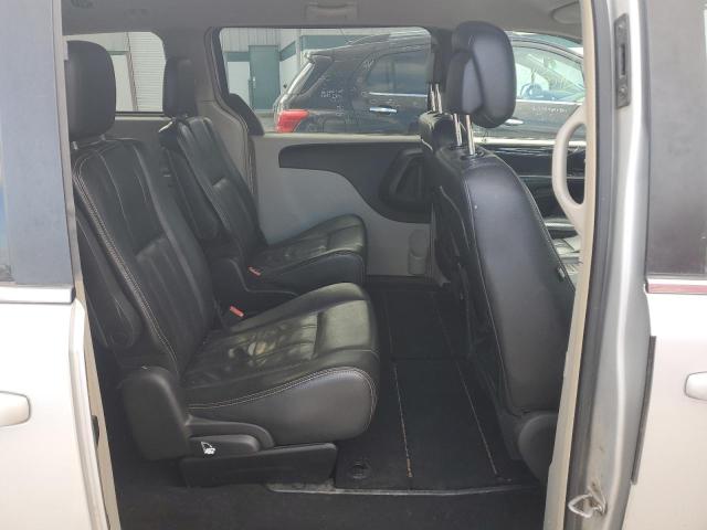Photo 6 from auction – 2012 CHRYSLER TOWN & COU with VIN 2C4RC1BG4CR172542