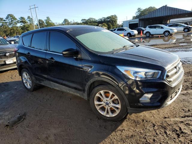 Photo 4 from auction – 2019 FORD ESCAPE SE with VIN 1FMCU0GD8KUB29475
