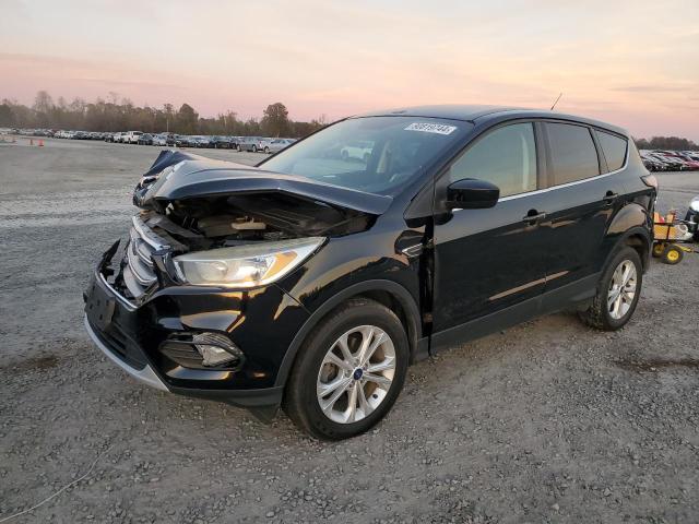 FORD ESCAPE SE 2017 with VIN 1FMCU0GD4HUD72256 - Photo from auction