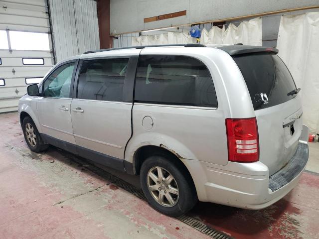 Photo 2 from auction – 2010 CHRYSLER TOWN & COU with VIN 2A4RR5D13AR359115