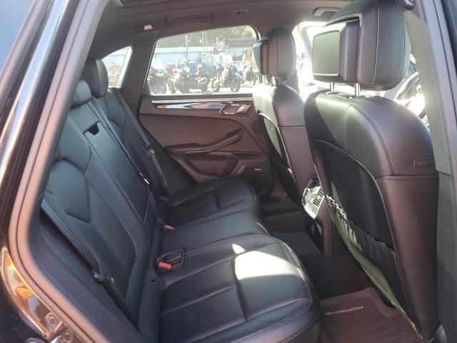 Photo 11 from auction – 2018 PORSCHE MACAN S with VIN WP1AB2A55JLB31878