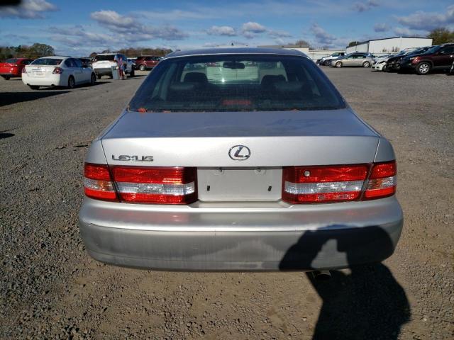 Photo 6 from auction – 2001 LEXUS ES 300 with VIN JT8BF28GX10304876