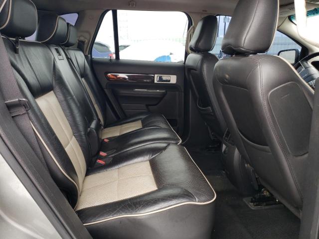 Photo 11 from auction – 2008 LINCOLN MKX with VIN 2LMDU68C88BJ14068