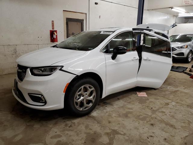 CHRYSLER PACIFICA L 2024 with VIN 2C4RC1GG9RR100348 - Photo from auction