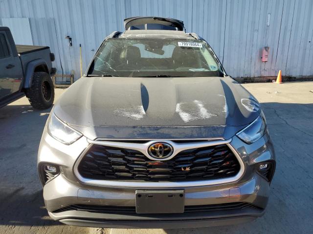 Photo 5 from auction – 2021 TOYOTA HIGHLANDER with VIN 5TDHZRBH9MS111200