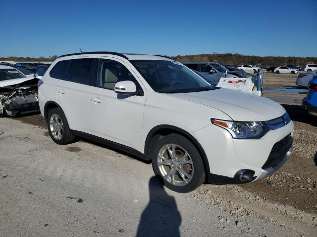 Photo 4 from auction – 2015 MITSUBISHI OUTLANDER with VIN JA4AZ3A3XFZ002678