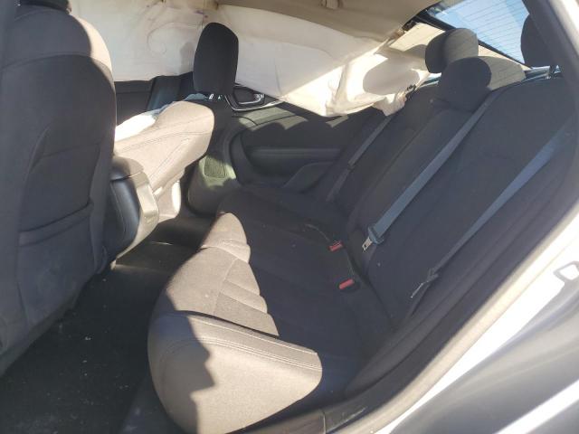 Photo 10 from auction – 2016 CHRYSLER 200 LIMITE with VIN 1C3CCCAB0GN139942
