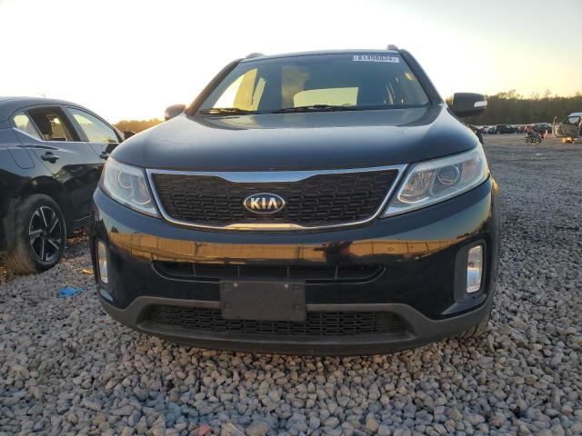 Photo 5 from auction – 2015 KIA SORENTO LX with VIN 5XYKT3A67FG564297