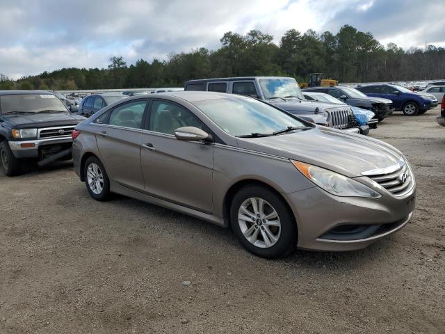 Photo 4 from auction – 2014 HYUNDAI SONATA GLS with VIN 5NPEB4AC2EH907455