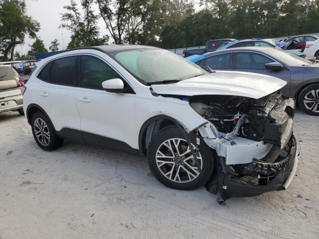 Photo 4 from auction – 2020 FORD ESCAPE SEL with VIN 1FMCU0H61LUA69380