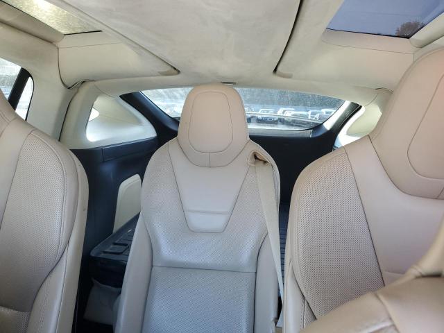 Photo 10 from auction – 2016 TESLA MODEL X with VIN 5YJXCAE47GF000550