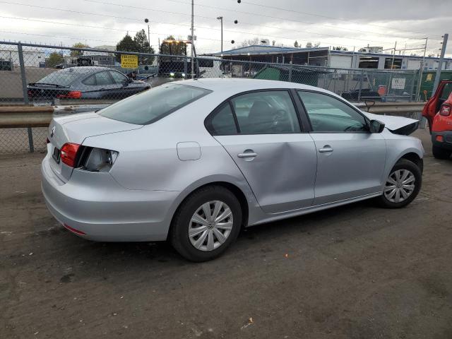 Photo 3 from auction – 2014 VOLKSWAGEN JETTA BASE with VIN 3VW2K7AJ4EM214509
