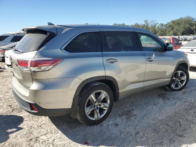 Photo 3 from auction – 2014 TOYOTA HIGHLANDER with VIN 5TDDKRFH5ES019337
