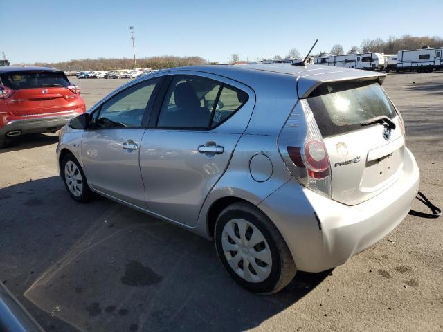 Photo 2 from auction – 2012 TOYOTA PRIUS C with VIN JTDKDTB32C1001400