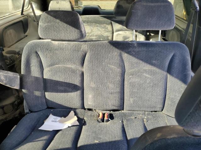 Photo 10 from auction – 2002 DODGE GRAND CARA with VIN 2B8GP44352R664840