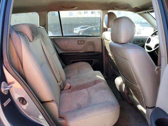Photo 11 from auction – 2002 TOYOTA HIGHLANDER with VIN JTEGF21A820048442