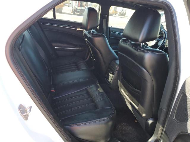 Photo 10 from auction – 2018 CHRYSLER 300 S with VIN 2C3CCABG1JH140399