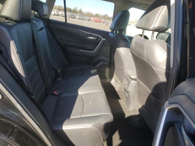 Photo 11 from auction – 2021 TOYOTA RAV4 XLE P with VIN JTMA1RFV6MD068942